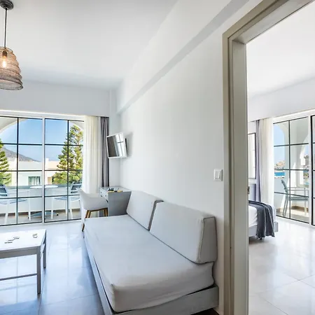 Lejlighedshotel Alos Ex-possirama Bay Aparts 3*