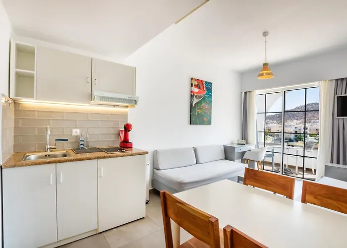 Alos Ex-possirama Bay Aparts 3* Kárpathosz